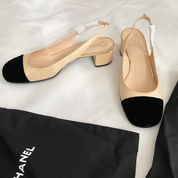 CHANEL Interlocking TWO tone beige Leather Slingback Pumps heels SZ37.5 US7 - Picture 1 of 11